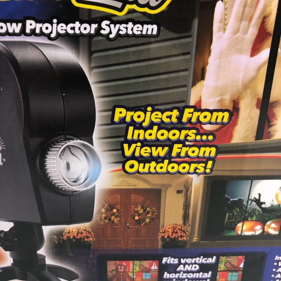 COPY - Holiday Window Wonderland projection system - Picture 2 of 6